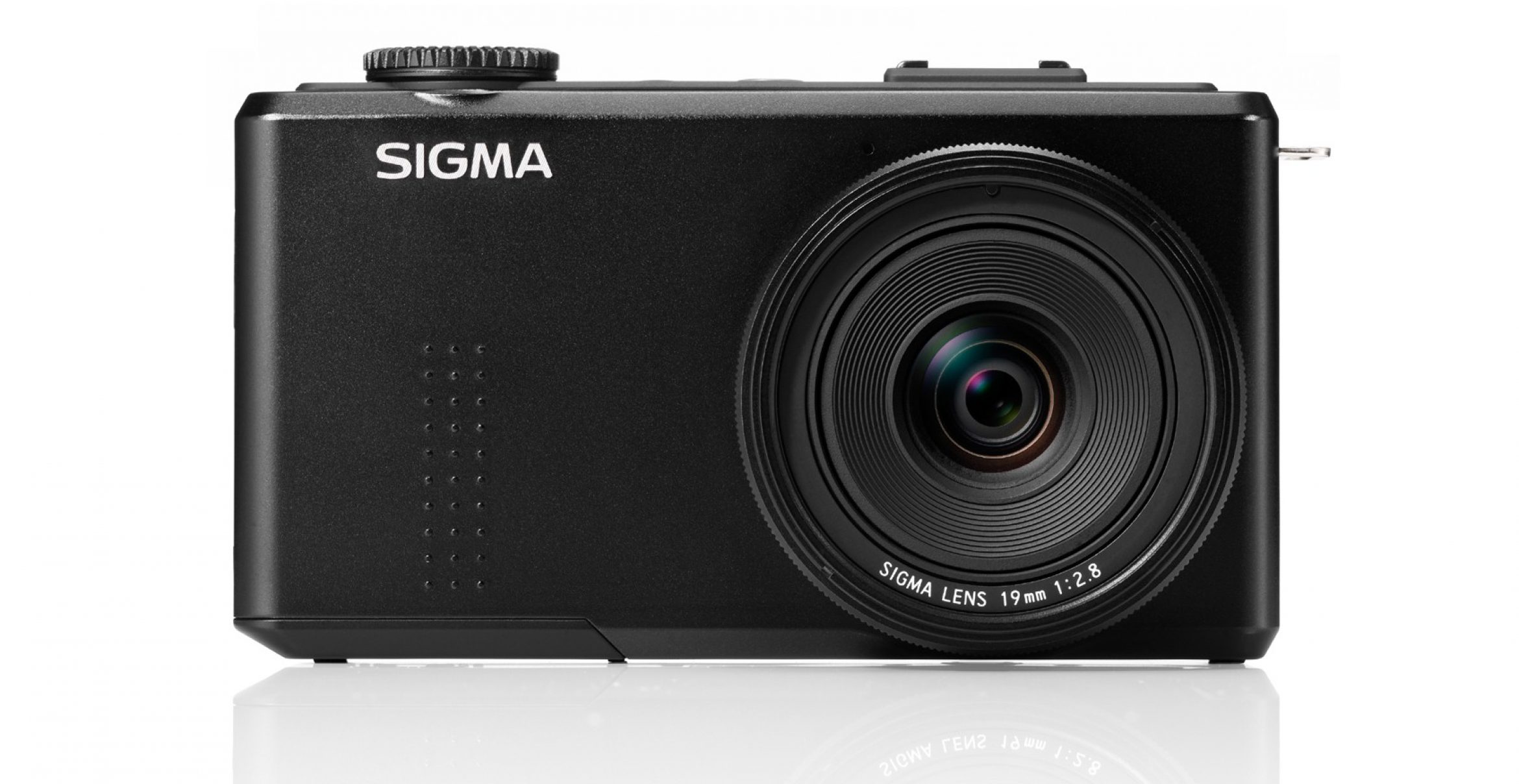 SIGMA Digitalkamera: Business Punk verlost die DP1 Merrill