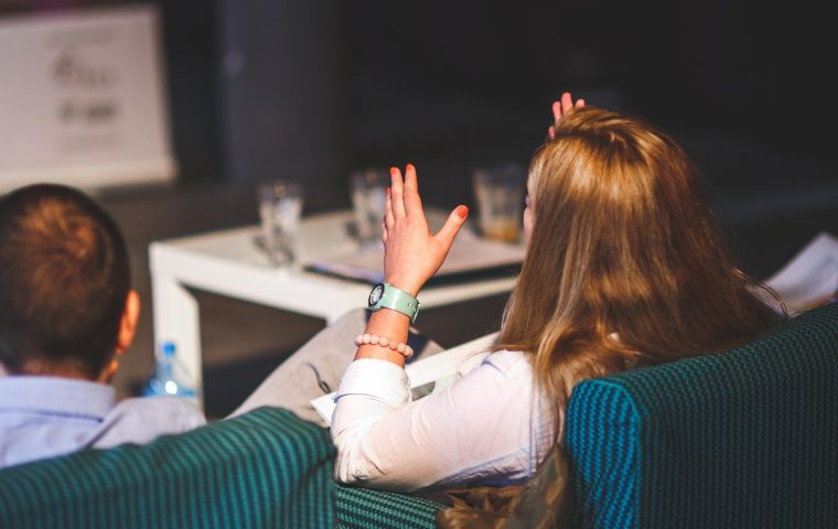 Schluss mit dem Fachchinesisch: Vertrauen braucht Klarheit