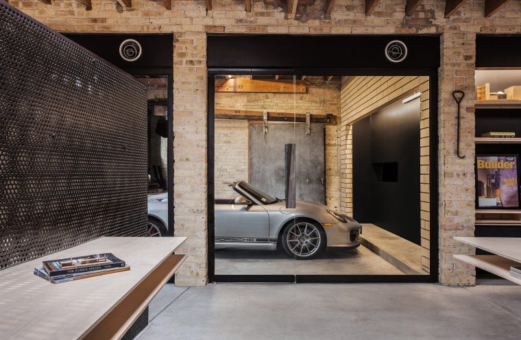 Office Remake: Und plötzlich steht der Porsche neben dem neuen Schreibtisch