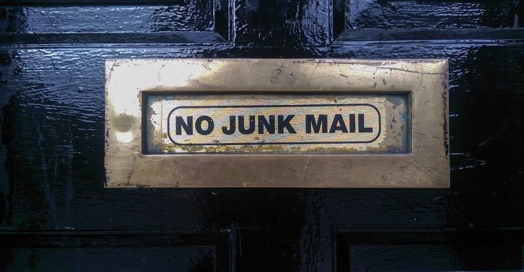 Spam-Emails: Oder warum Astronauten manch eine Mittagspause versüßen können