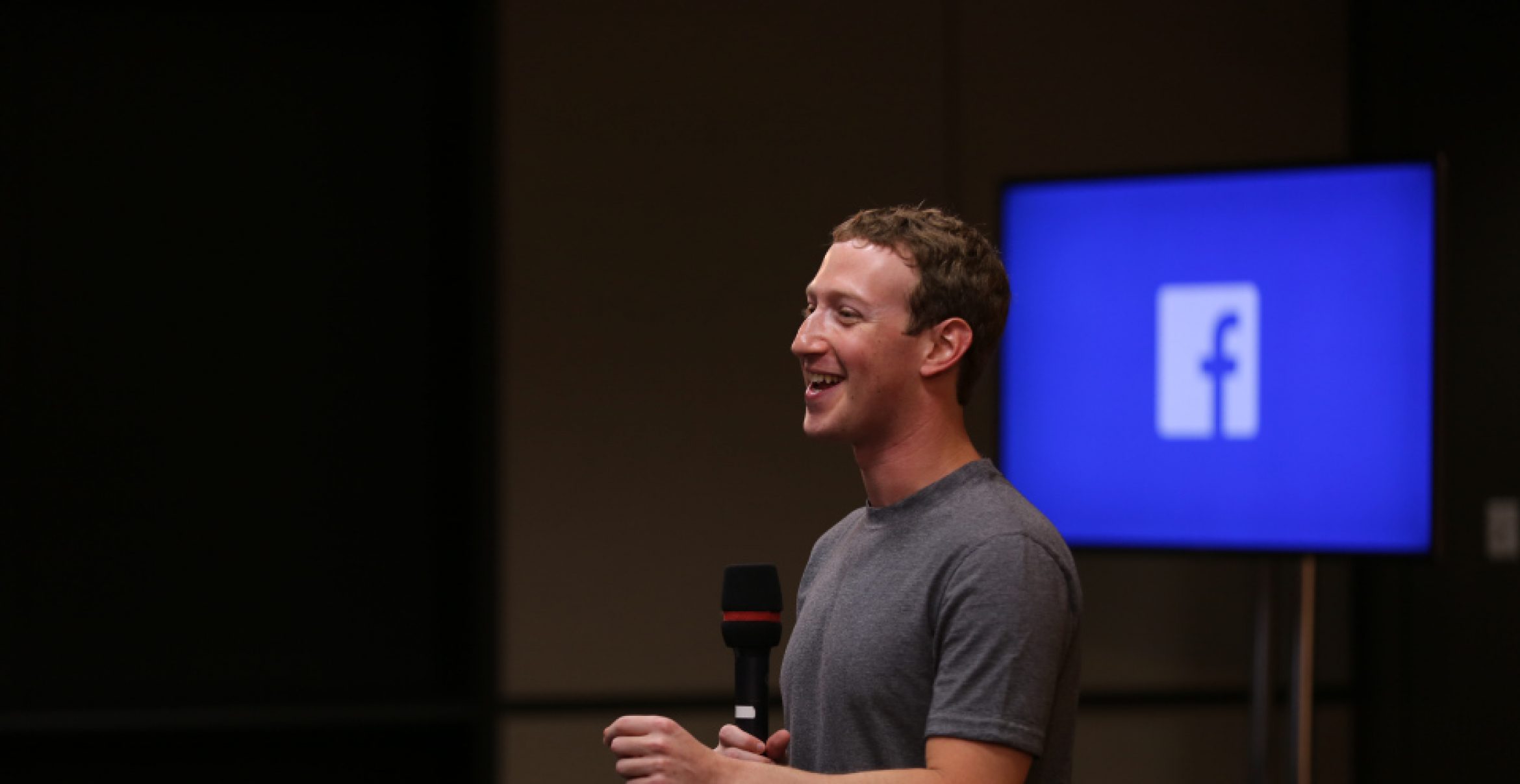 Geldregen: Facebook schenkt jedem UK-Mitarbeiter über eine Million Dollar
