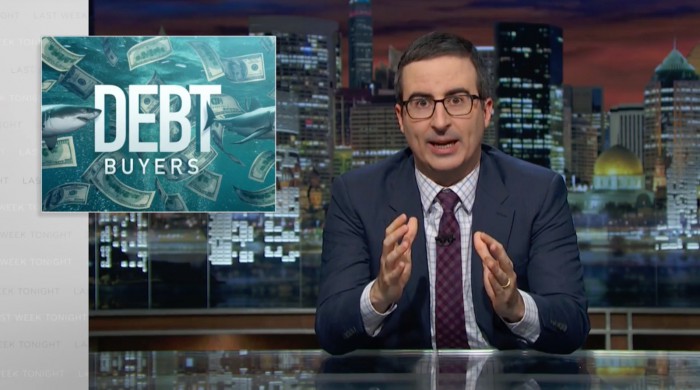 John Oliver kauft Medizinschulden im Wert von 15. Mio Dollar – und erlässt sie