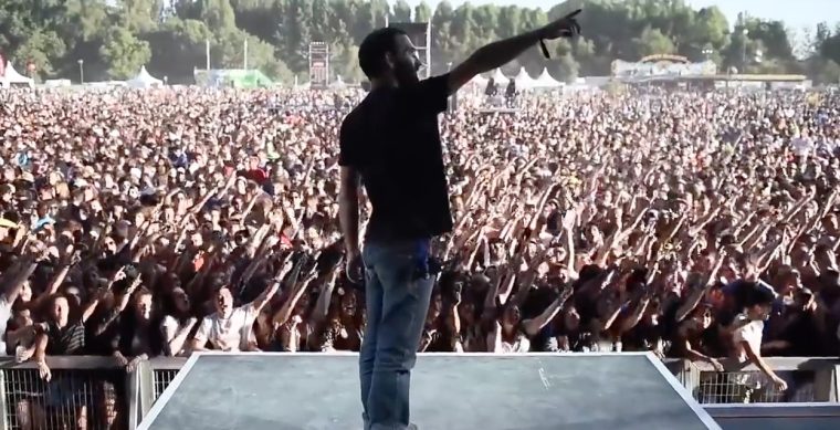 Endlich Fame: Festival-Publikum feiert Lichttechniker