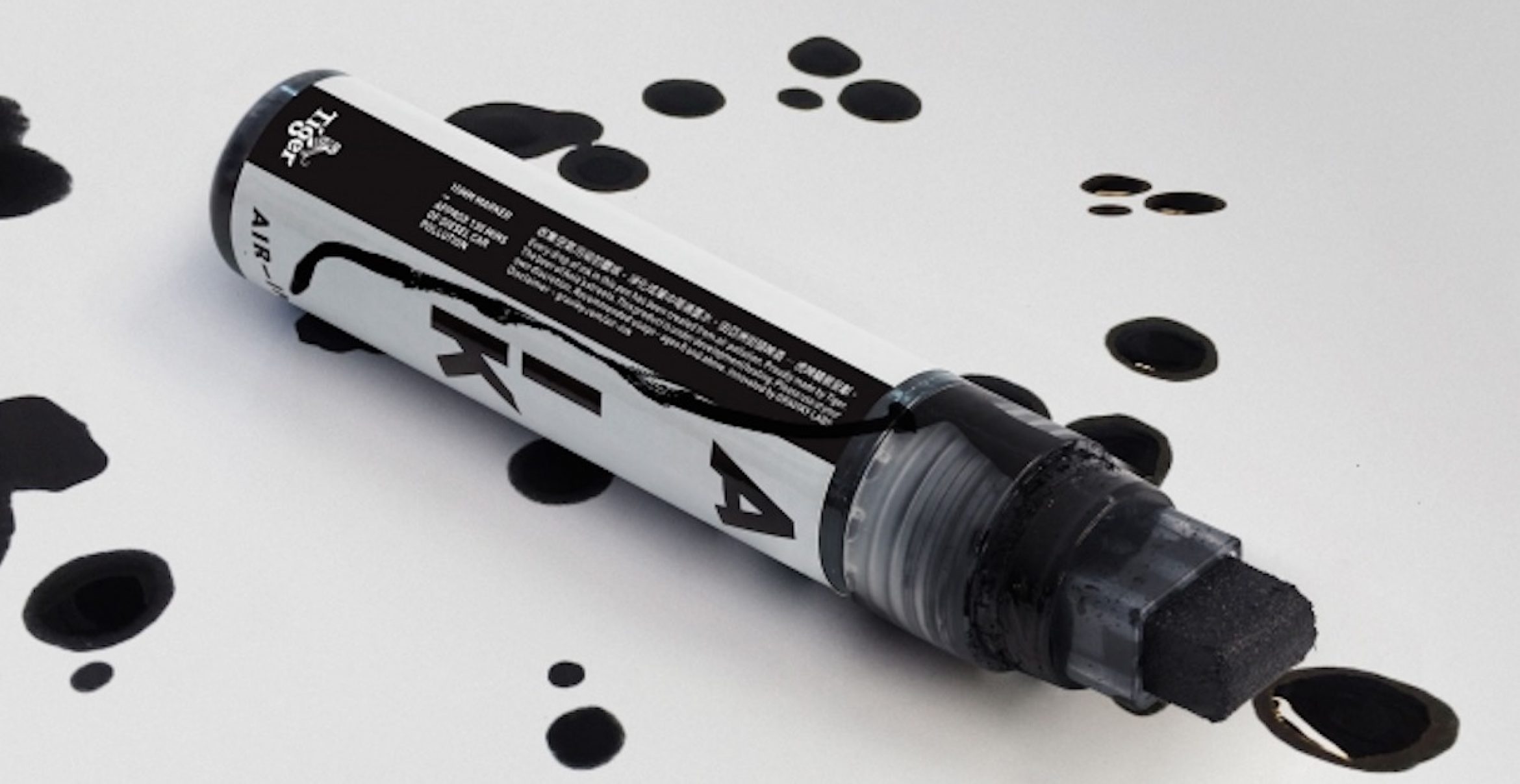So geht Umweltschutz: Der Air-Ink Stift enhält Tinte, die aus gefilterten Abgasen entsteht