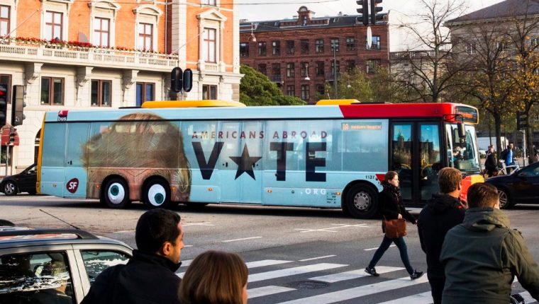 Anti-Trump-Kampagne auf Bussen bringt Kopenhagen zum Lachen