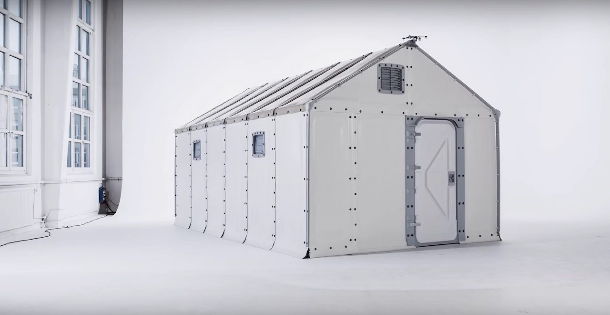 “Better Shelter“: Mit diesem Container versuchen IKEA und die UNHCR-Hilfe Flüchtlinge unterzubringen