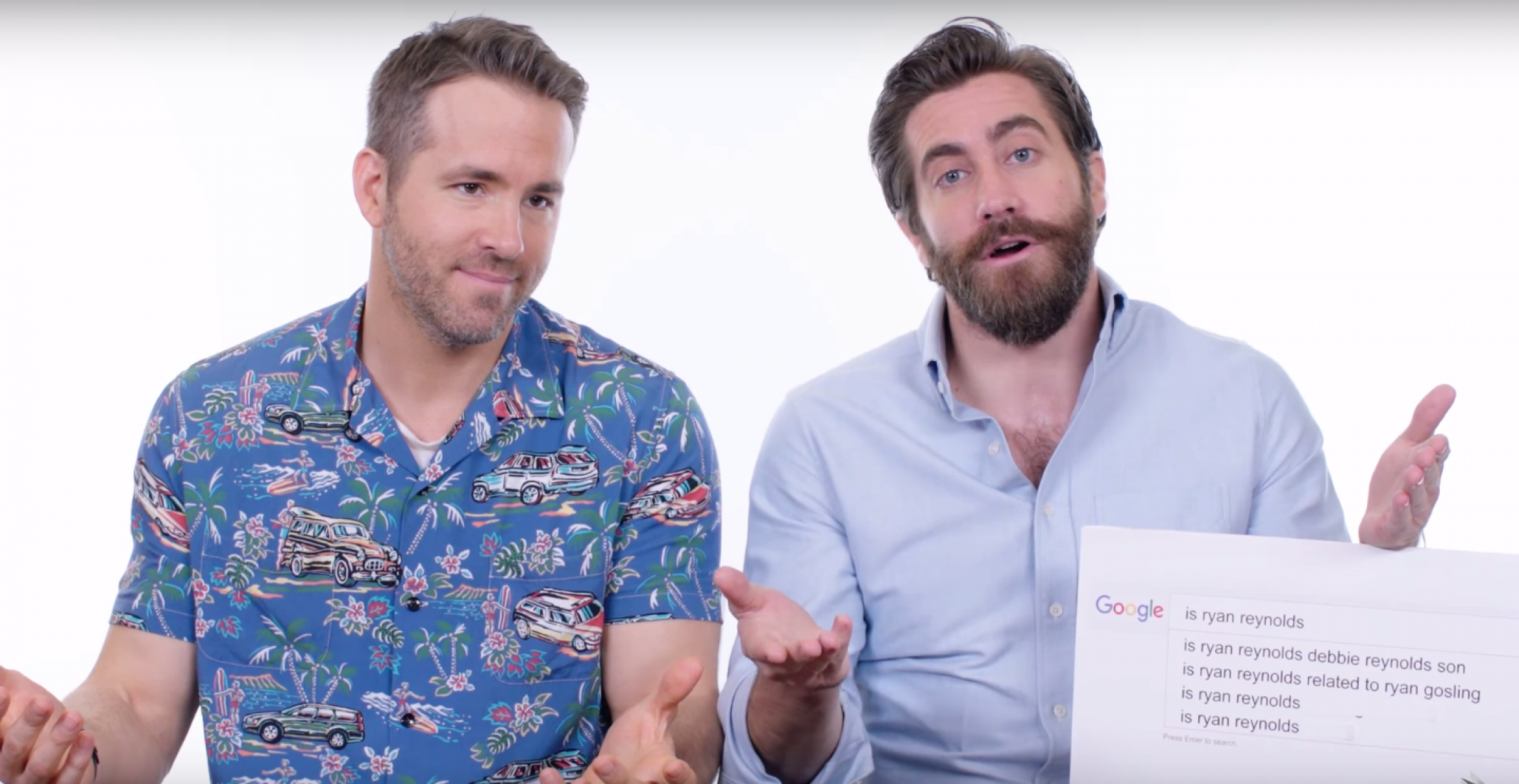 Autocomplete-Interview: Ryan Reynolds und Jake Gyllenhaal beantworten Google-Suchanfragen zu sich selbst
