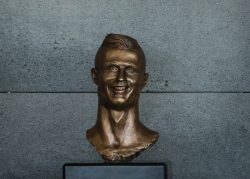 ronaldo-büste cristiano ronaldo funchal madeira