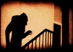 Nosferatu auf Treppe