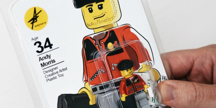 CV im Mini-Format: Dieser Designer bewirbt sich mit einer Lego-Figur