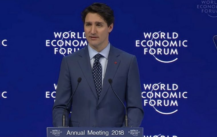 Women First: Justin Trudeau liest den Wirtschaftsbossen in Davos die Leviten