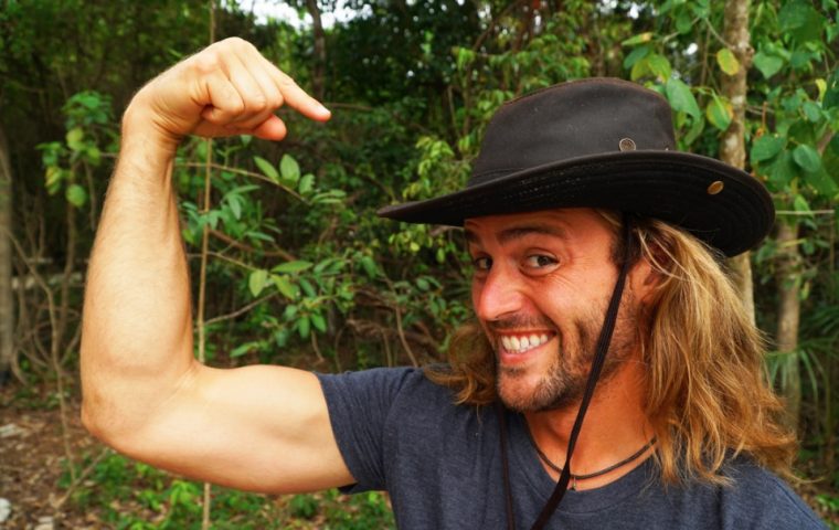 Im Paradies von Cancún: Dieser Typ hat den geilsten Job ever