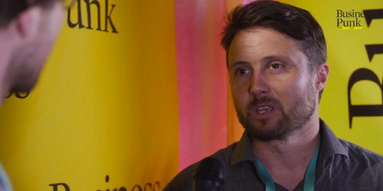 Business Punk Lounge: Warum Chatbots noch nichts mit KI zu tun haben