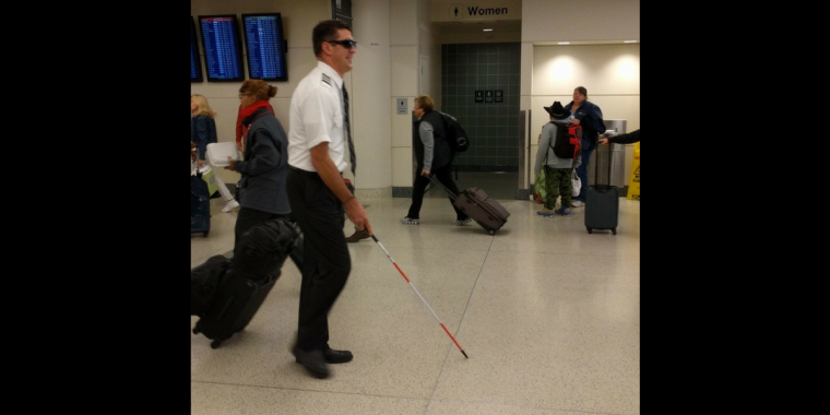 Flughafen-Absurditäten: 14 Bilder, die eure Lachmuskeln in aufrechte Position bringen
