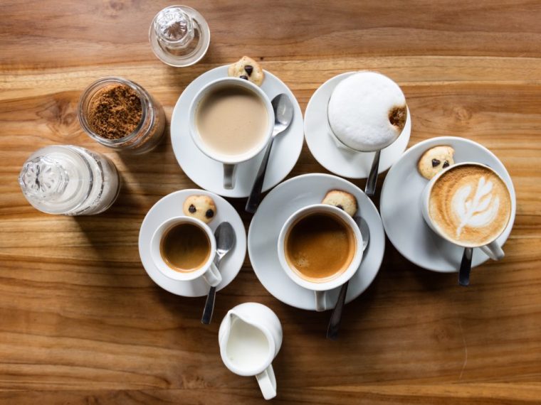 Diese Infografik über Kaffeegewohnheiten pusht euch aus dem Mittagstief