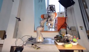 selbstlernender Roboter