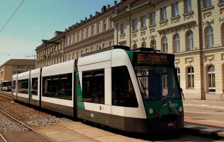 Siemens schickt die erste selbstfahrende Tram der Welt auf die Schienen