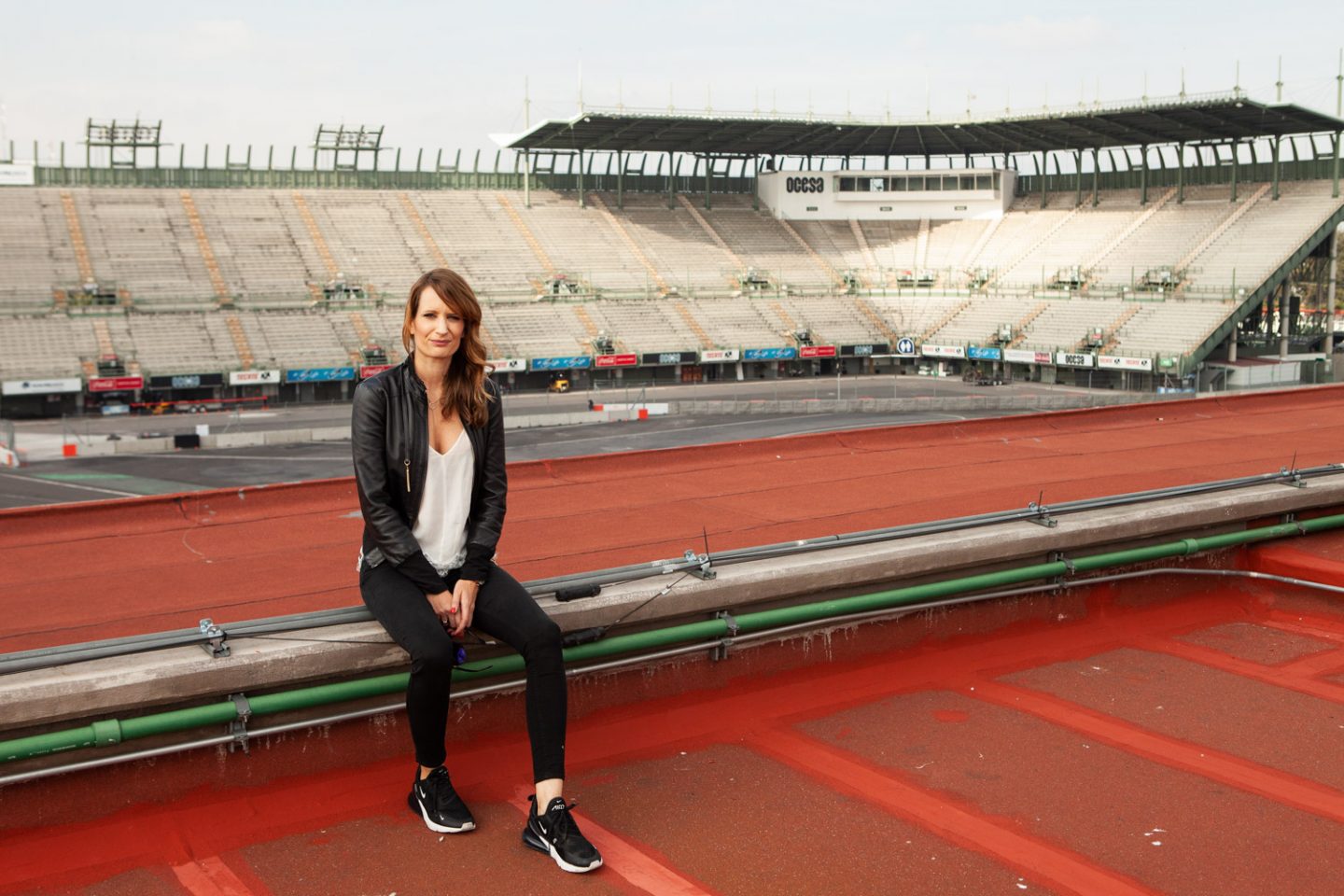 Karriere ohne Boxenstopp: Vanessa Mientus baut Formel-1-Pisten