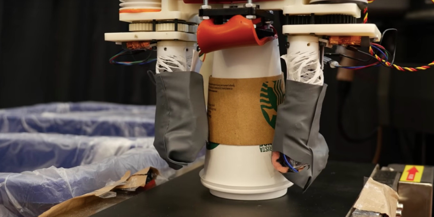 Mit diesem Roboter soll die Mülltrennung revolutioniert werden