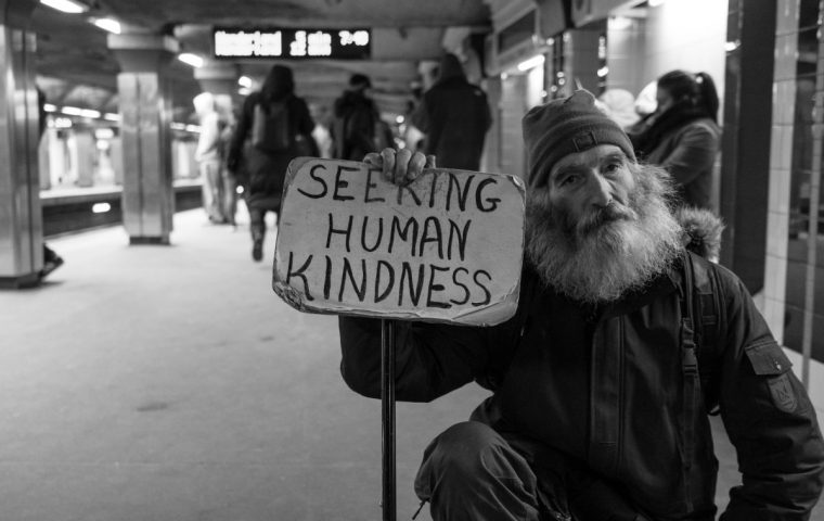 Diese Kampagne macht auf Obdachlosigkeit aufmerksam