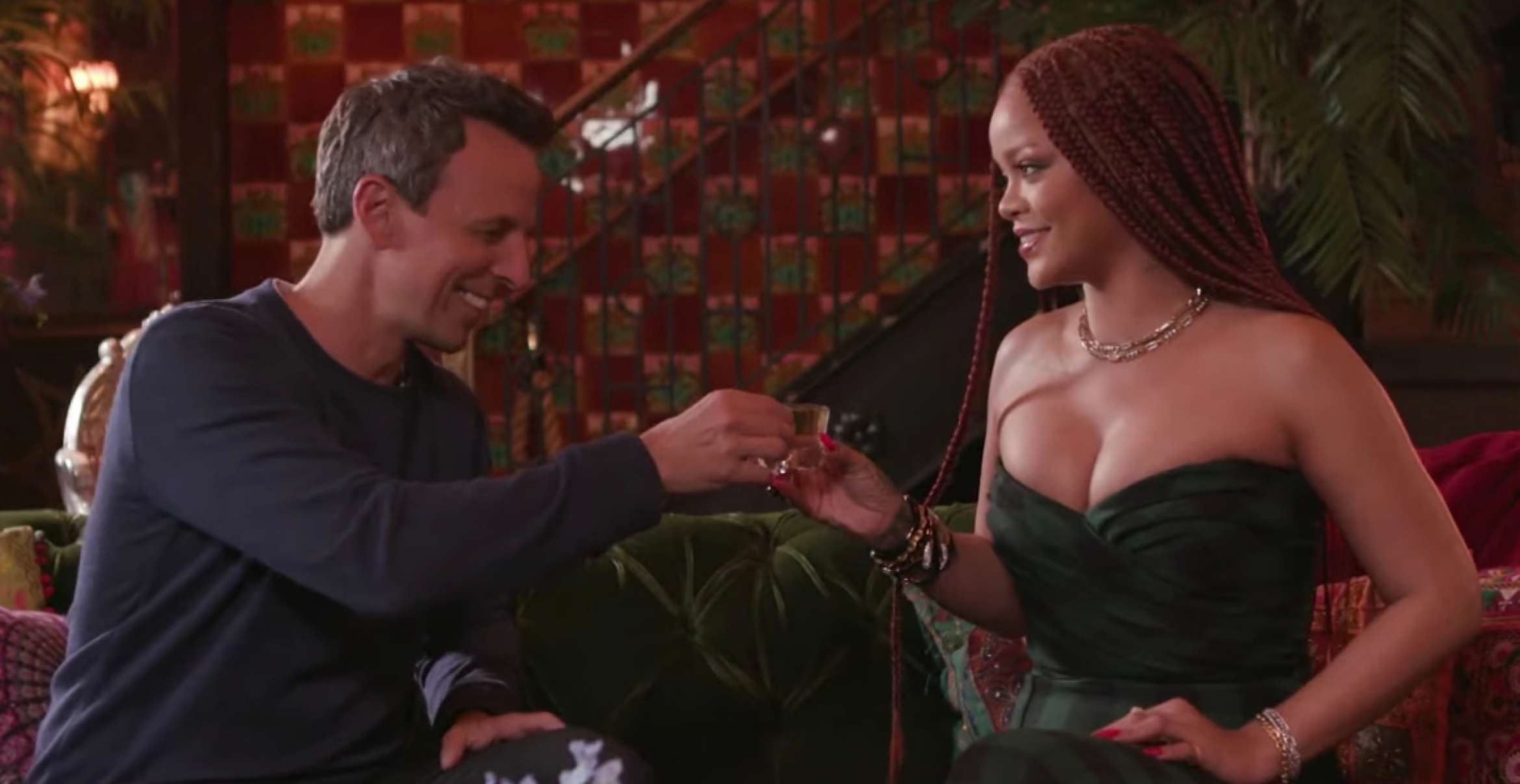 Day Drinking mit Rihanna: Wenn sich die Sängerin und Seth Meyers betrinken