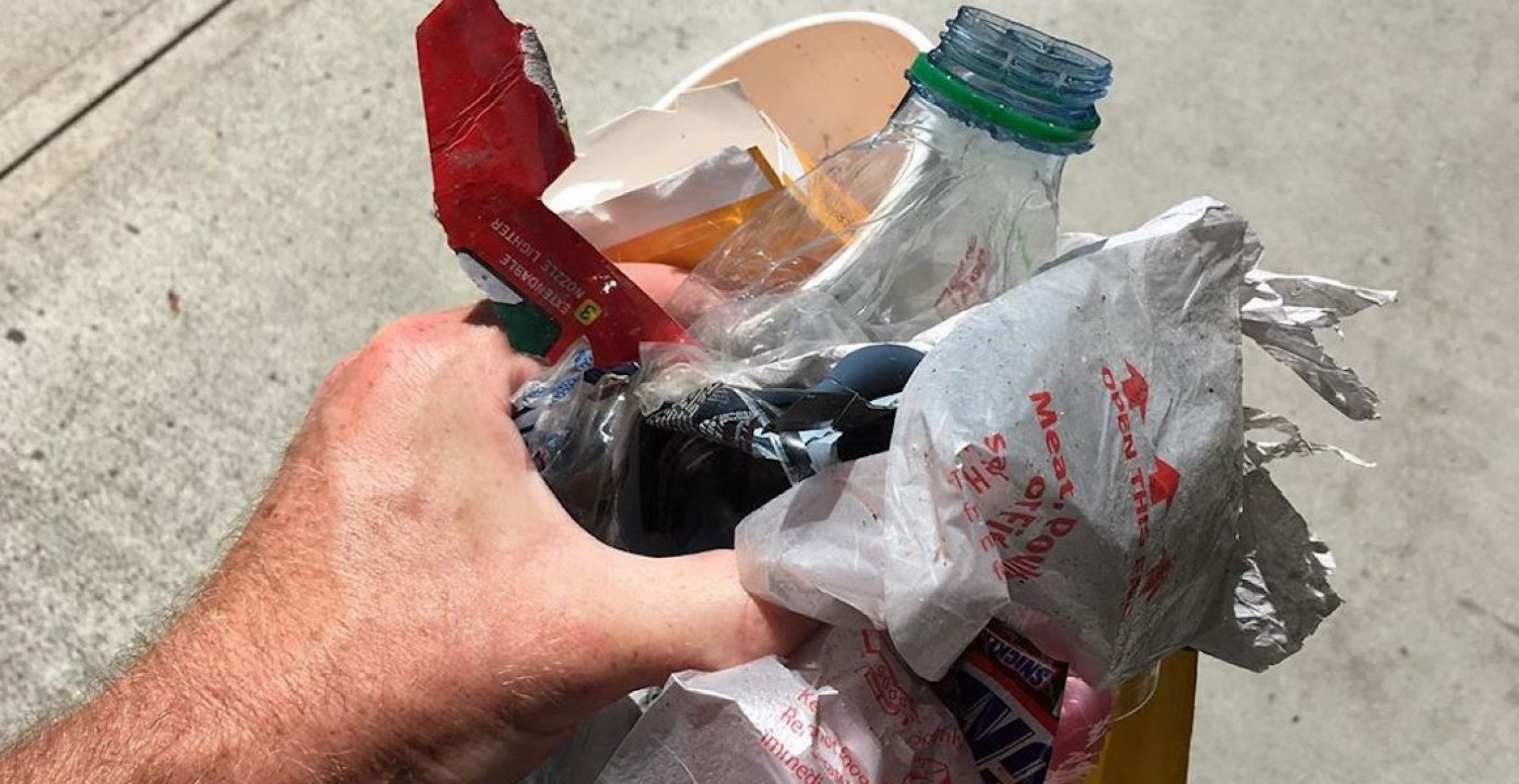 Instagrammer zeigt, wie Müllsammeln geht