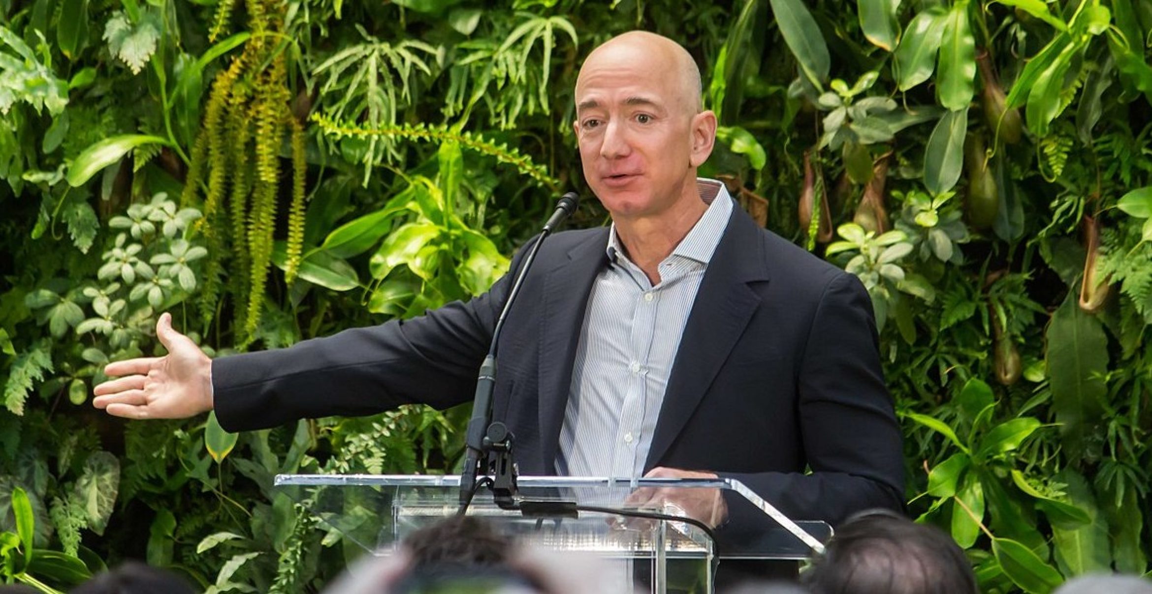 Amazon-CEO Jeff Bezos spendet 10 Milliarden Dollar fürs Klima und erntet Kritik