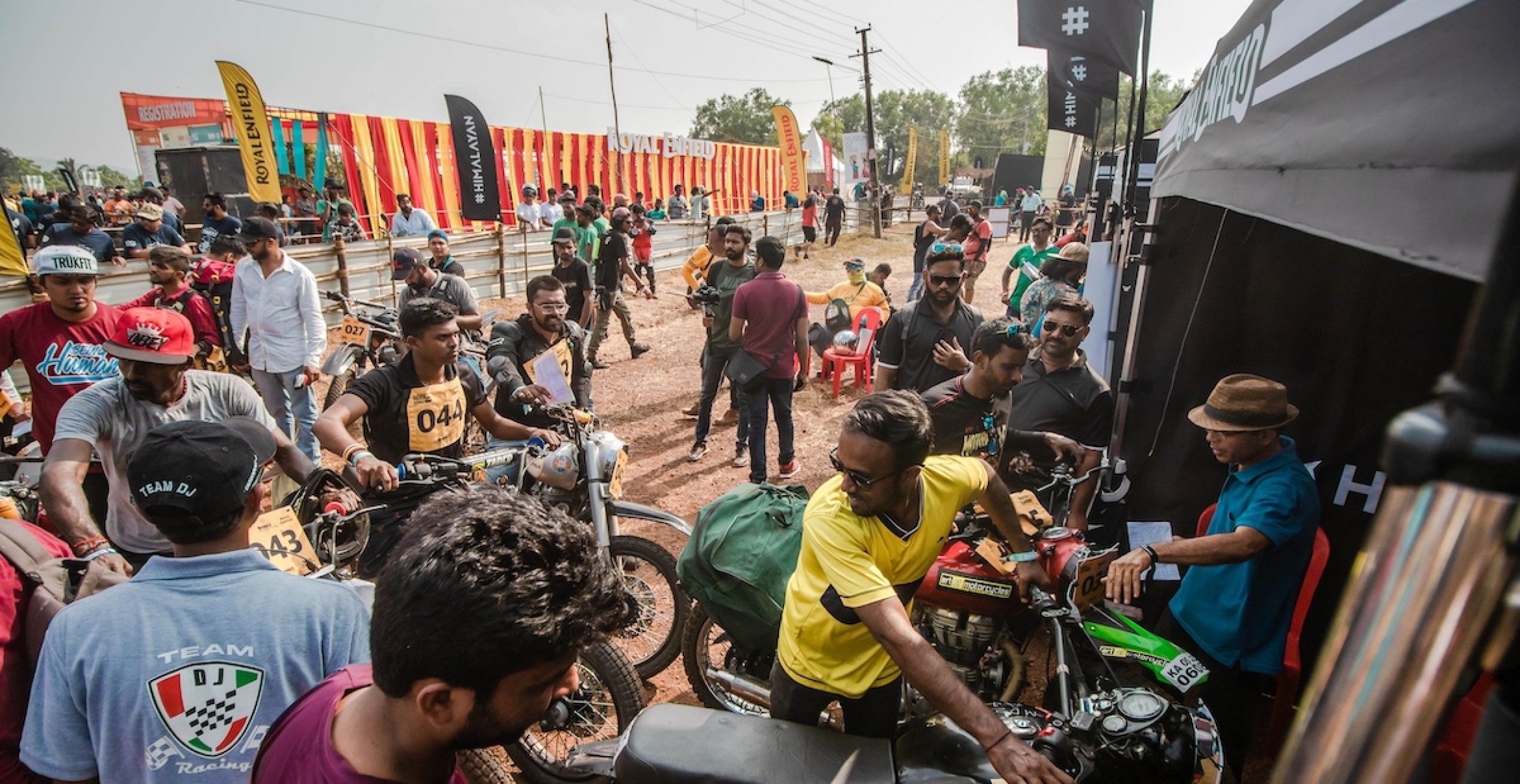 Auf einer Goa-Party ohne Techno, dafür mit Bikes und mutigen indischen Frauen