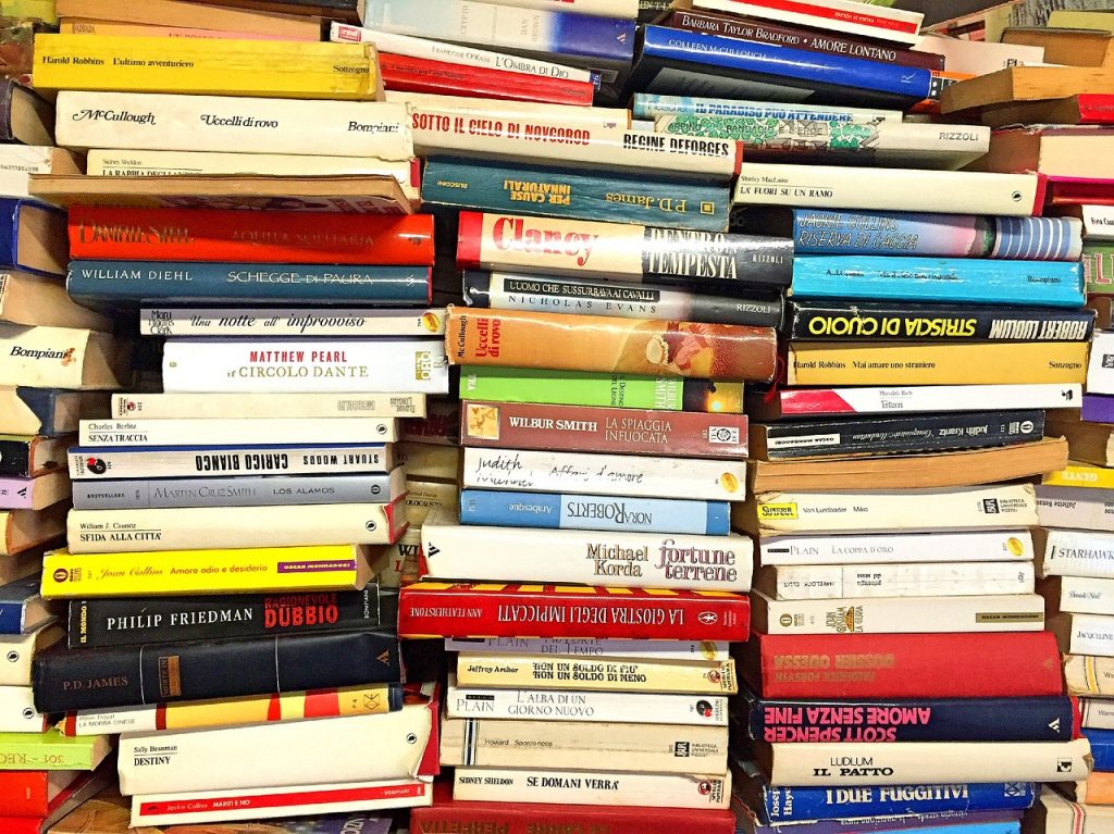 Diese Ü1000-Seiten-Bücher helfen euch durch die Quarantäne