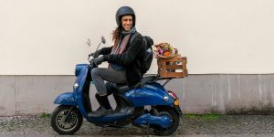 unu E-Roller Startup