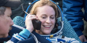 Astronautin Kate Rubins wählt von ISS