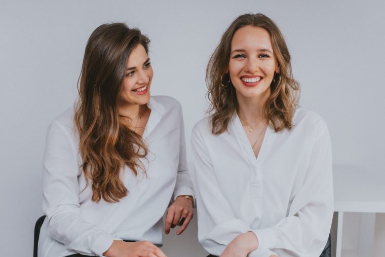 Das Startup Fembites stellt die erste Schokolade für die Periode her