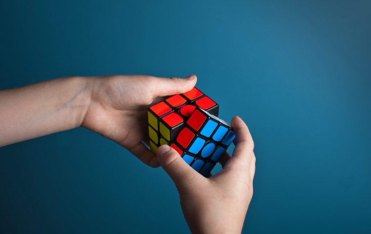 Rubik’s Cube ist euch zu einfach? Jetzt gibt’s eine „Impossible“-Version