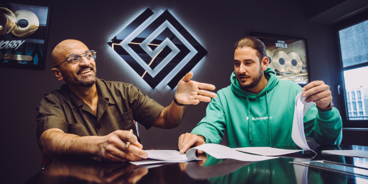 Rapper Xatar soll für die Bloomwell Group Cannabis in den Mainstream bringen