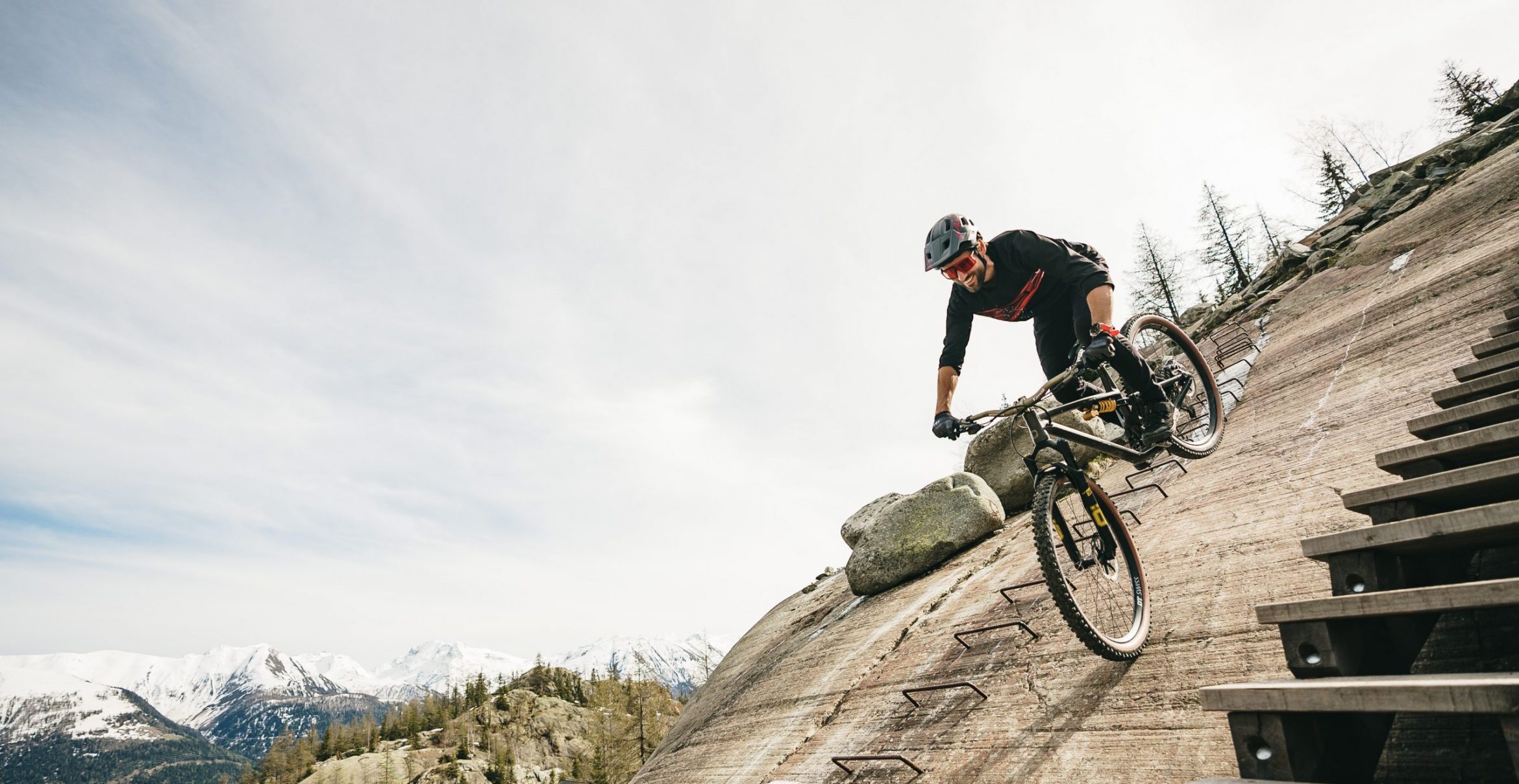 „Wen nur Adrenalin treibt, der ist am Ende“ – Biker Kilian Bron im Interview