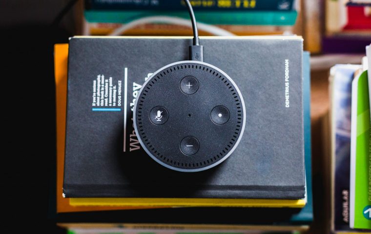 Amazon Alexa lernt jetzt wie deine toten Großeltern zu sprechen