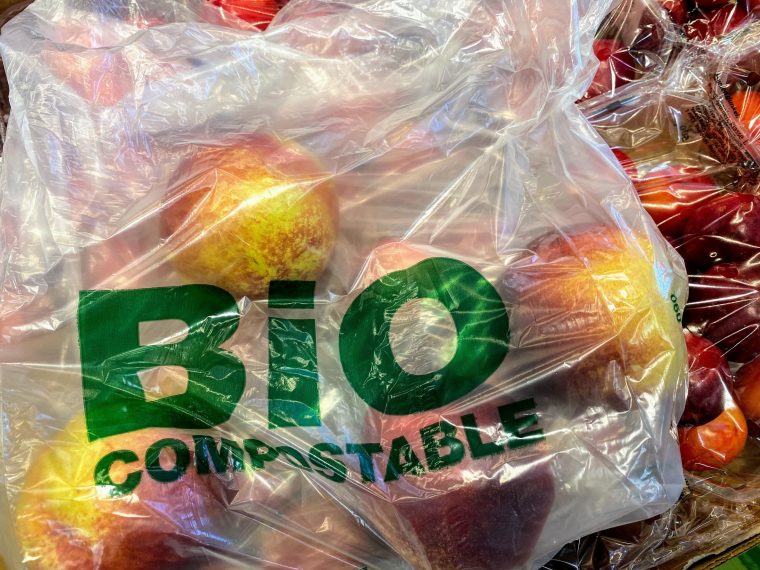 Diese neue Technologie könnte Plastikfolie bei Lebensmitteln ersetzen
