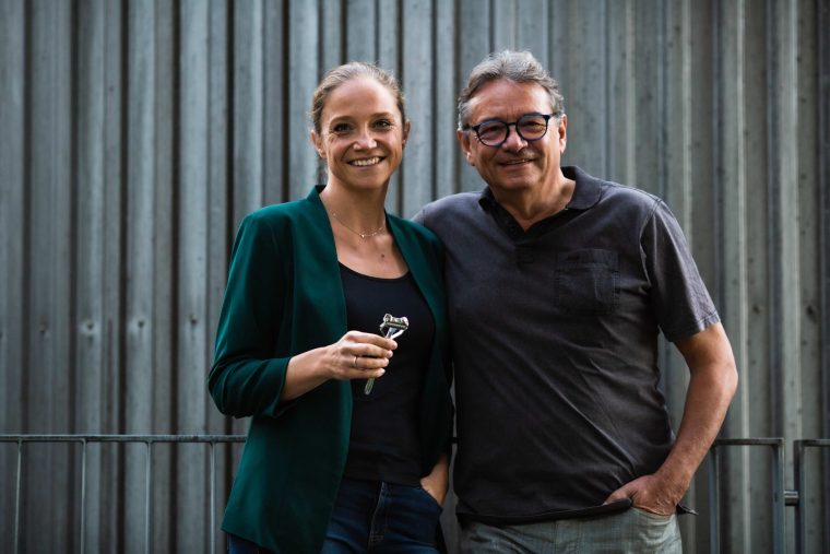 Dieses Vater-Tochter-Startup hat einen Allround-Rasierer entwickelt