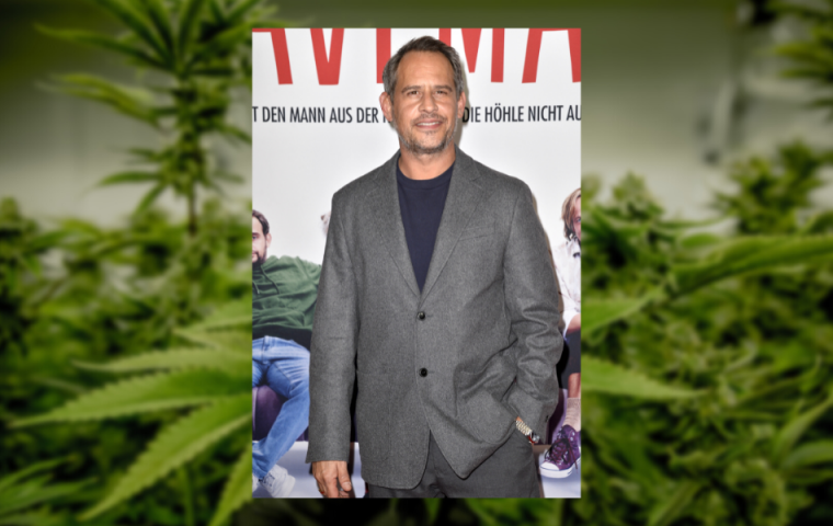 Moritz Bleibtreu investiert in Cannabisunternehmen Bloomwell Group