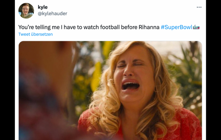 Super Bowl in Memes: So reagiert das Netz auf Rihanna und das Spiel