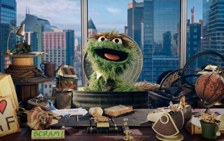 Sesamstraßen-Charakter Oscar wird Chief-Trash-Officer bei United Airlines