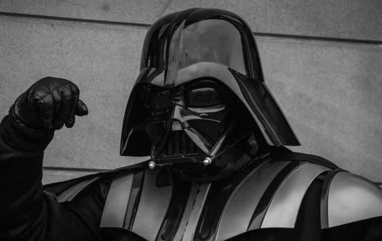 Besuch aus der Galaxis: In Chile tauchte Darth Vader vor Gericht auf