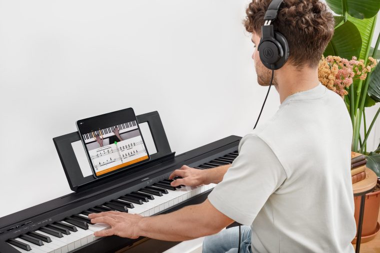 Dieses Startup bietet Klavier-Lernen im Abo – und pitchte sogar vor Tim Cook 
