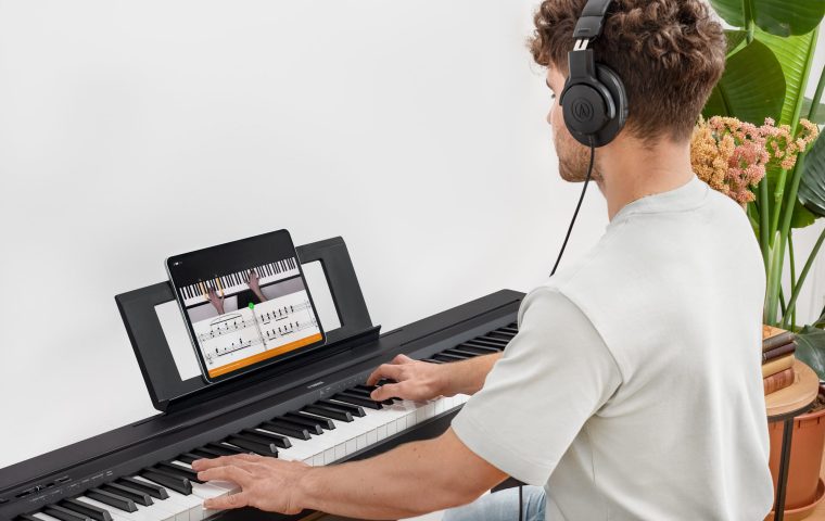 Dieses Startup bietet Klavier-Lernen im Abo – und pitchte sogar vor Tim Cook 