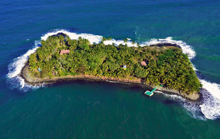 Diese karibische Insel steht zum Verkauf – für weniger als 500.000 Euro