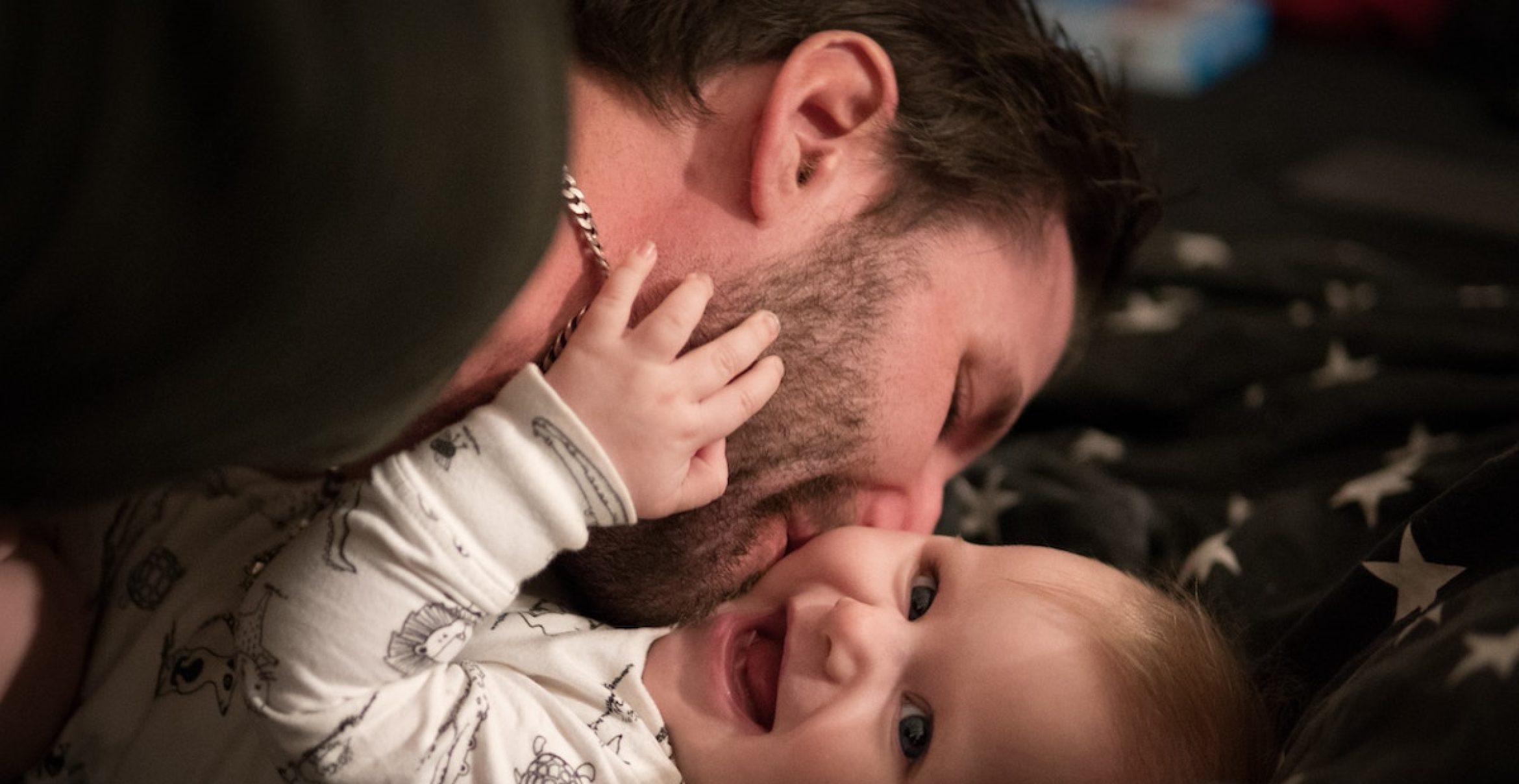 Revolution für junge Väter: SAP geht mit sechs Wochen bezahltem Vaterschaftsurlaub voran!