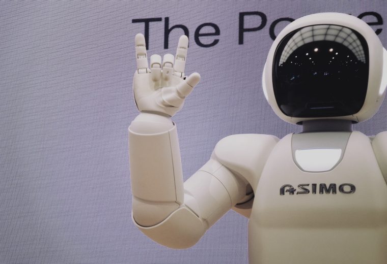 Die Zukunft der Arbeit im Zeitalter von Robotik und KI