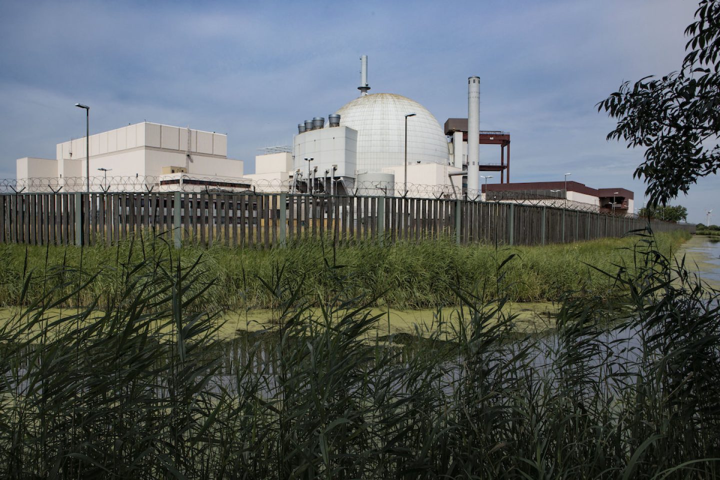 „Das ist doch der Wahnsinn“: Behörde verlangt Hörfassung der Rückbaupläne für Kernkraftwerk Brokdorf