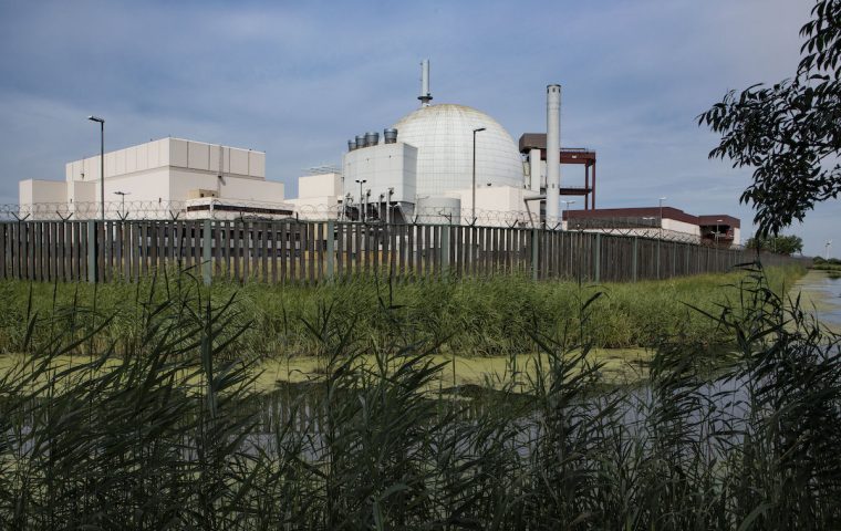 „Das ist doch der Wahnsinn“: Behörde verlangt Hörfassung der Rückbaupläne für Kernkraftwerk Brokdorf