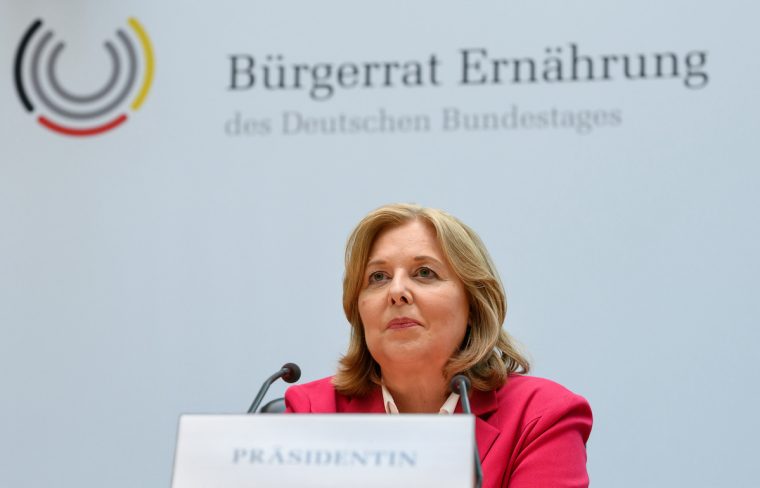 Rentenreform: Merz & Bas beschwören Gesamtkunstwerk – SPD schärft schon die Messer